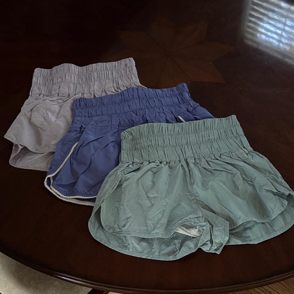 3 Pair Free People The Way Home high waisted lightweight shorts size small